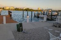Keys to the Sea and Cabana Club - Bed and Breakfast Key Colony Beach