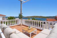 Villa de 4 dormitorios con vistas al mar en Addaia - B&B Port d'Addaia
