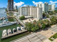 Bahia Serena - Bay Views on Marina With Parking - Bed and Breakfast Miami Beach