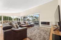 Casa Indigo - Modern Bushland Retreat by the Sea - B&B Dunsborough