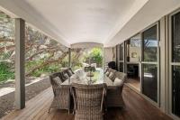 Bunker Bayhouse - Beachfront Retreat next to Resort - Chambres d'hôtes Dunsborough