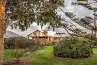 MacLeod's Fairway - Your Golfside Family Getaway - Ferienwohnung Dunsborough