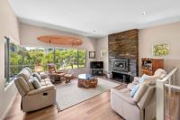 Longboard House - Minutes from Yallingup Beach - Chambres d'hôtes Yallingup