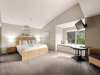 Longboard House - Minutes from Yallingup Beach - Bed and Breakfast Yallingup