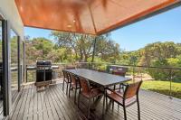 Longboard House - Minutes from Yallingup Beach - Bed and Breakfast Yallingup
