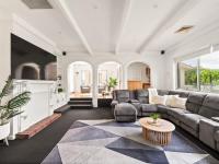 The Ranch - Beachside Pool Retreat with Tennis Court - B&B Broadwater