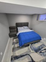 Cozy New 2BR Suite Retreat - B&B Calgary