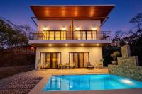 Three-Bedroom Townhouse