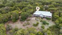 Hillview - Spacious Bushland Haven with Scenic Views - Chambres d'hôtes Yallingup