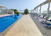 Stunning Coastal Upgraded Duplex by Island Properties in Pacific tower - B&B Ras Al Khaimah