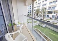 Stunning Coastal Upgraded Duplex by Island Properties in Pacific tower - B&B Ras Al Khaimah