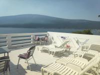 Džodžo Apartments - B&B Ðenovići