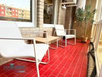Dos Torres Varda Balcony & Private Parking - B&B Zaragoza