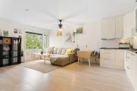 Bright and fully furnished 2-room apartment in Hauketo - Chambres d'hôtes Oslo