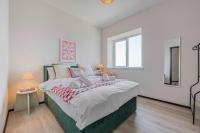 Elysium Beachfront Apartments | Sea Views & Private Parking - B&B Barry