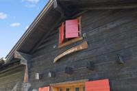 Chalet rustique avec parking privé et terrasse - B&B Basse-Nendaz