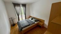 Quiet Apartment Near City Centre & Zoo - Bed and Breakfast Ljubljana