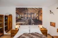 Deluxe Double or Twin Room with Mountain View