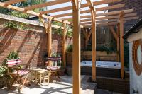 Swan Cottage by The Butler Collection - B&B Emsworth