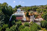 Boutique River Houses with Pool, Terrace and Garden by HostWise - Bed and Breakfast Pedorido