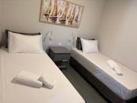 IV Lofts - B&B Paralia Sykias