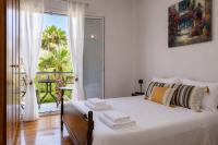 Saint Spyridon Old Town apartment - B&B Karyófyto