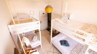 Lit Simple en Dortoir