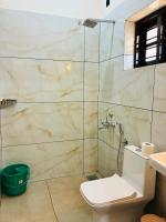 Ease Homestay - B&B Varkkallai
