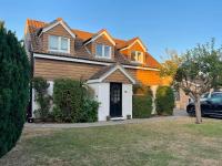 West Wittering Beach House Garden & Parking - B&B West Wittering