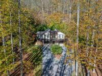 Herons Rest -- Riverfront, Fire Pit, All seasons Porch, Grill, Games, Fishing, Deck, Wifi, River view - B&B Great Cacapon