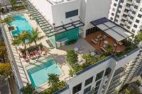 Chic Studio Rooftop Pool in Miami Worldcenter - Chambres d'hôtes Miami