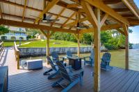 Cast & Relax! Lake Greenwood Stay w/ Dock Access - Bed and Breakfast Chappells