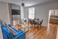 Modern Family & Contractor Home - Free Parking - Garden - Sleeps 6 - Fast WiFi - - Bed and Breakfast Bristol