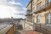 Ground Floor Apt Private Parking Saltburn Centre - B&B Saltburn-by-the-Sea