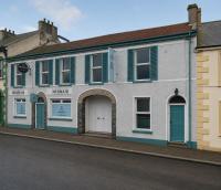 Mermaid Bar & Accomodation - Bed and Breakfast Kircubbin