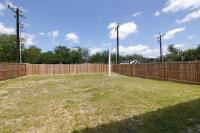 2023 Modern 3BR Fast WiFi Workspace Pet-friendly Garage Yard - B&B Edinburg