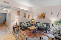 Peek-A-Boo Cottage - B&B Kimberling City