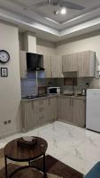 Al Razaaq Apartment - B&B Rawalpindi