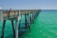 Bright Condo with Shared Pool WiFi Central AC and Private Patio - B&B Panama City Beach
