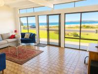 Ocean Front on Malibu - B&B Bawley Point