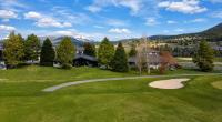 Luxury Big Sky Golf Course Retreat with Hot Tub - B&B Big Sky