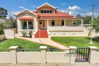 Llewoh on Crofton - Echuca Holiday Homes - B&B Echuca