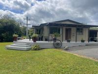 Country cottage retreat-close to Rotorua - Bed and Breakfast Horohoro