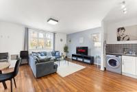 Spacious 2 Bed Apartment Watford Free Parking Sleeps 6 - Chambres d'hôtes Watford