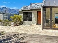 Lakefront Location Walk to Town Family Stay - Bed and Breakfast Queenstown