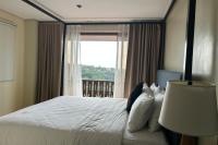 Deluxe Queen Suite