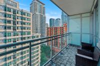 Cozy 2 Bedroom Dunfield Ave Condo in the Heart of Downtown - Ferienwohnung Toronto