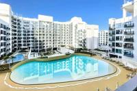 Vacationer Holiday Homes l Modern Studio l Community Views l Free Gym, Pool - Chambres d'hôtes Dubaï