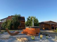 Domek wypoczynkowy 2 - Stajnia Magenta - Bed and Breakfast Bychawa