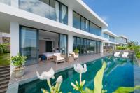 Villa - Beach Front
